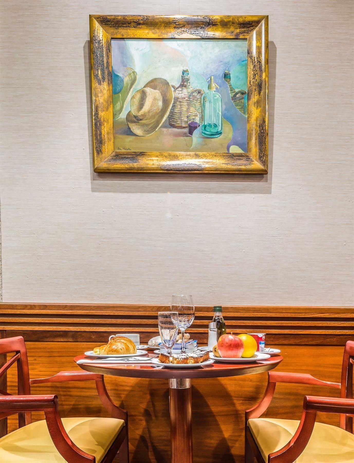 Hotel Herradura ซานติอาโก เด กอมโปสเตลา ภายนอก รูปภาพ
